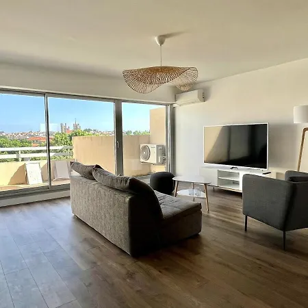 Apartment Free Parking - Air Conditioning - Wifi - Silent